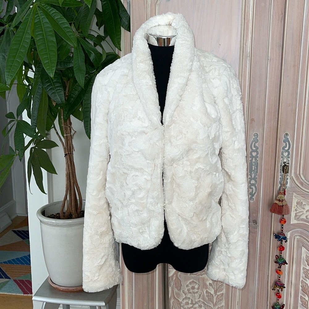 FIFTEEN TWENTY Faux Fur Jacket